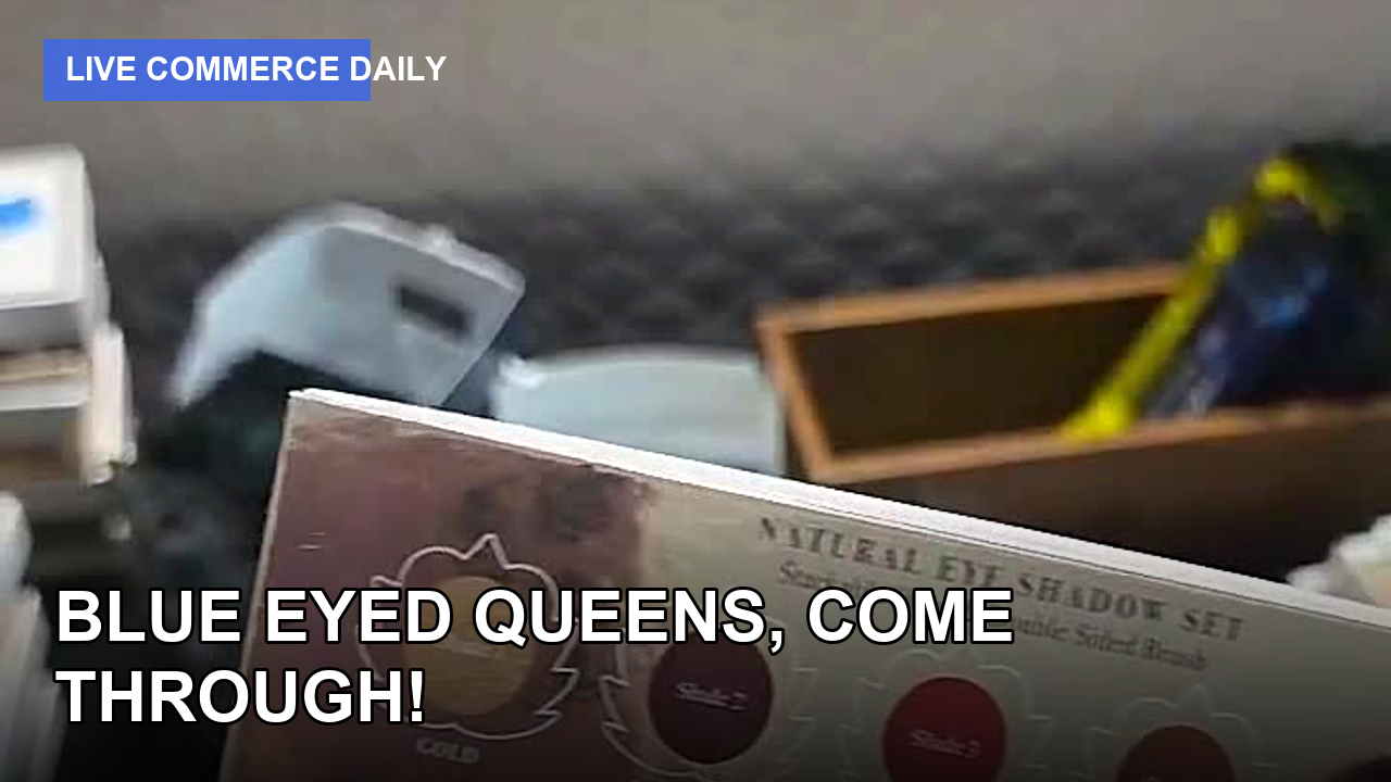 BLUE EYED QUEENS, COME THROUGH! #shorts